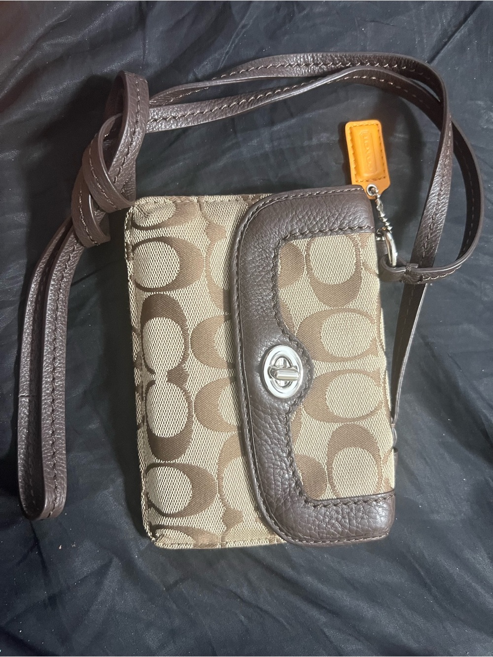 Coach - Park Signature Dylan Canvas Crossbody Wallet